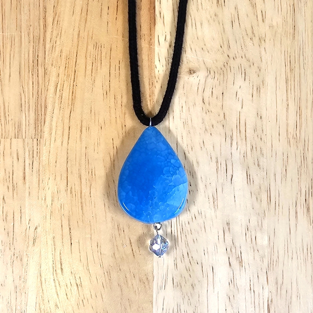 Blue Agate Pendant Necklace